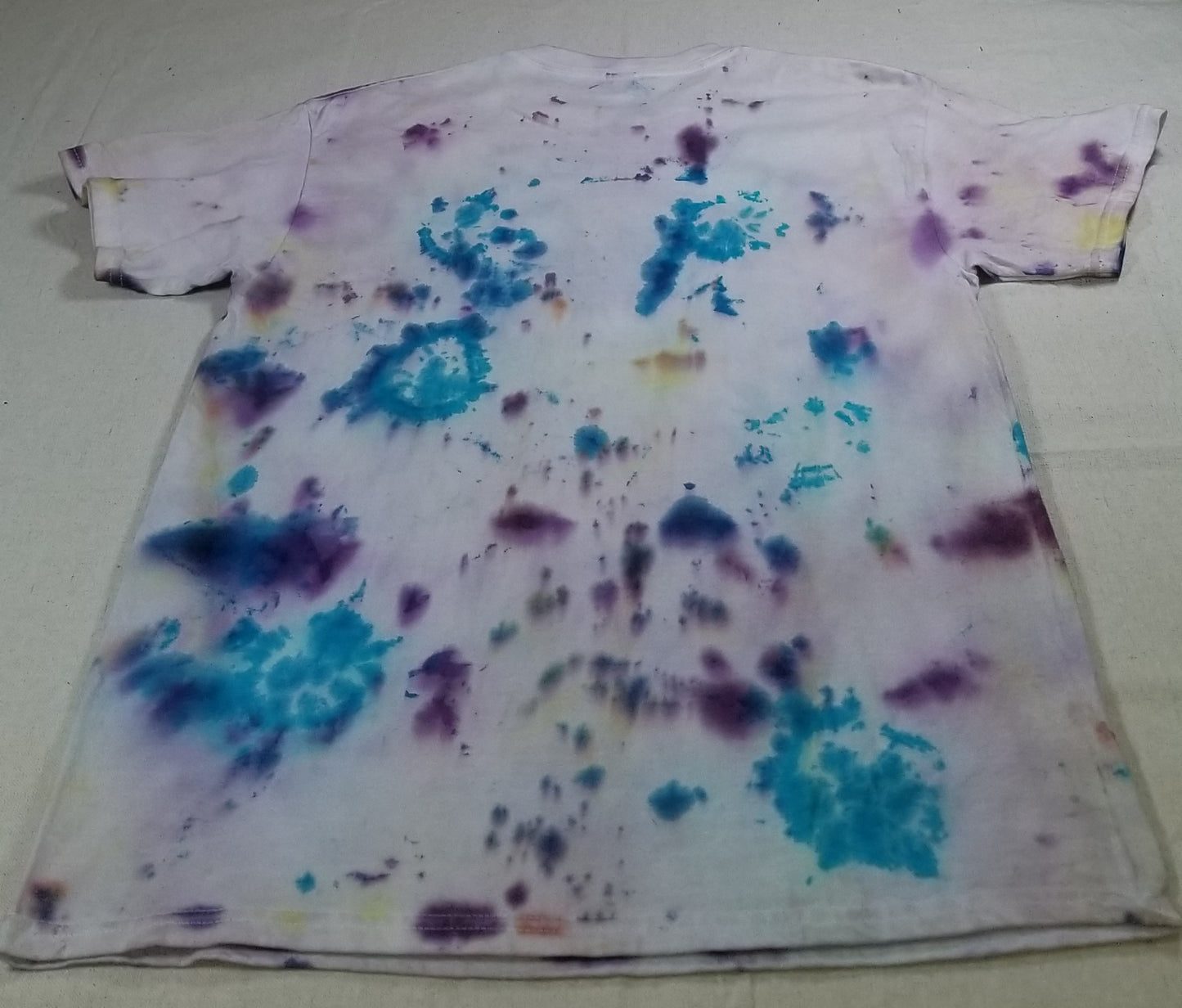 TIE/DYE SMART GIRL TEE (1 of 1)
