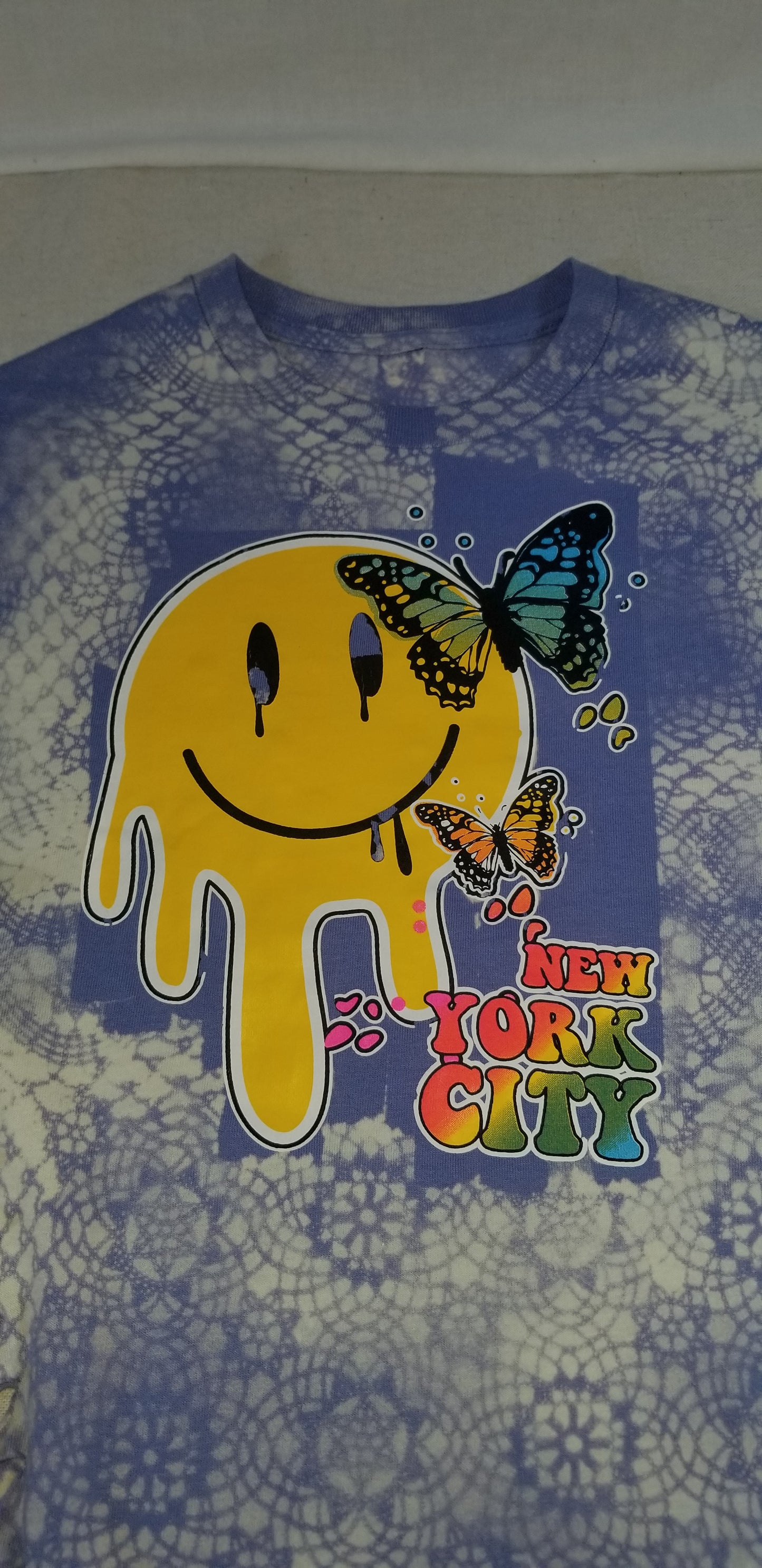 "MELTIN SMILE" LACED TEE (1 OF 1)